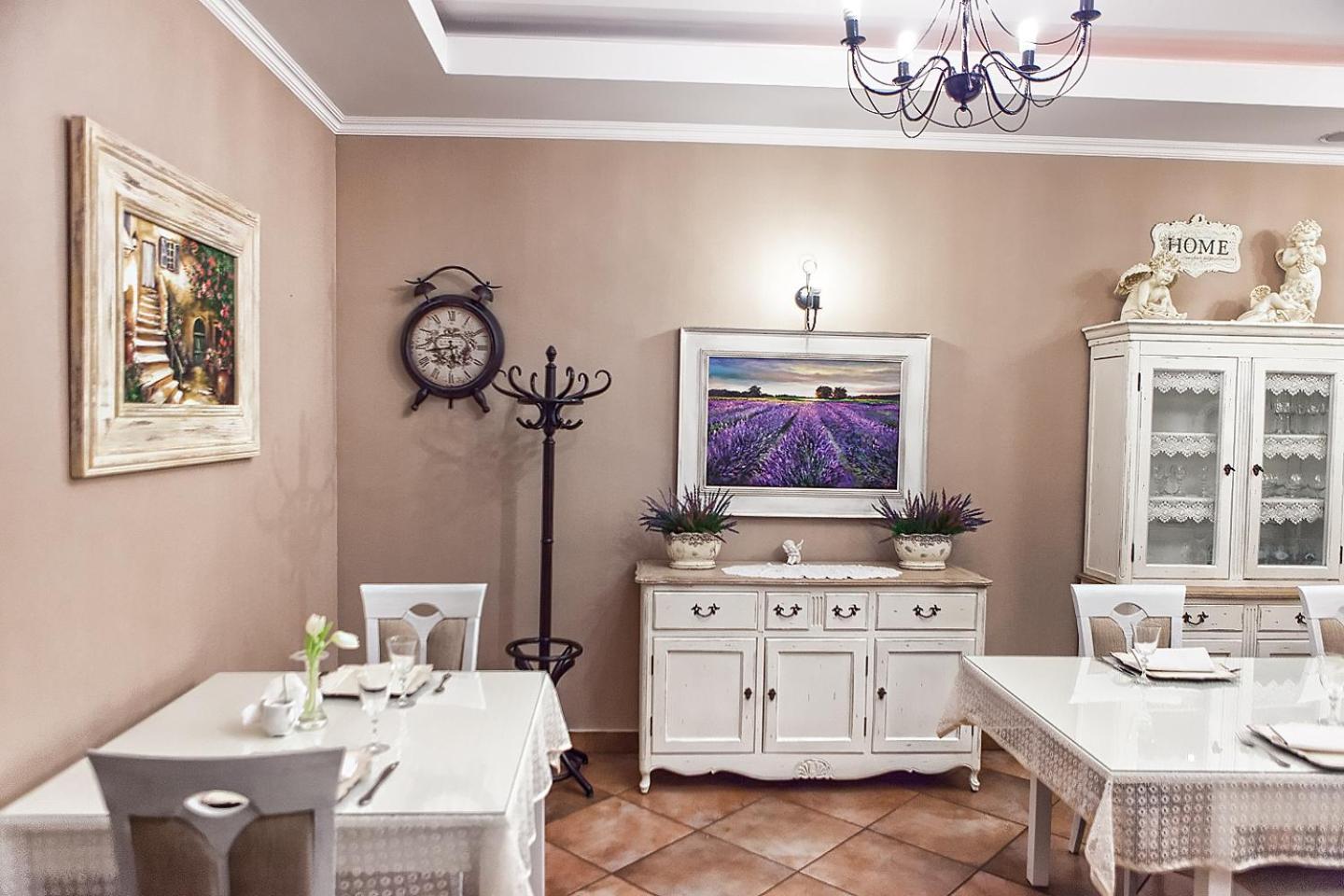Hotel Lord Debica Экстерьер фото